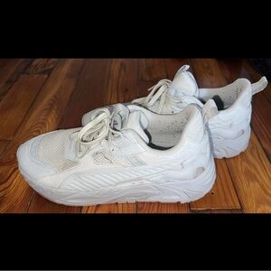 Puma Men's White Sneakers